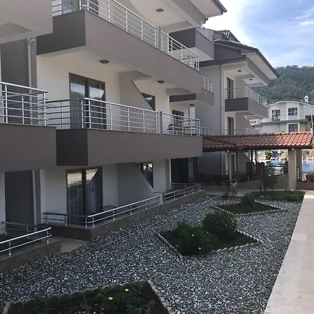 Murat Hotel apartamentowy Icmeler