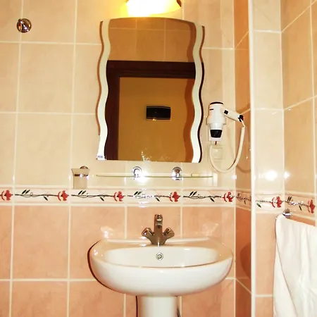 Murat 公寓式酒店 伊丘美勒