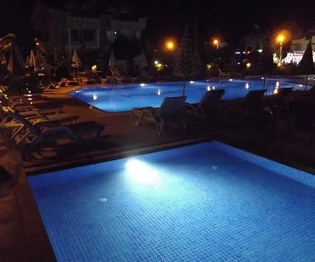 Murat 公寓式酒店