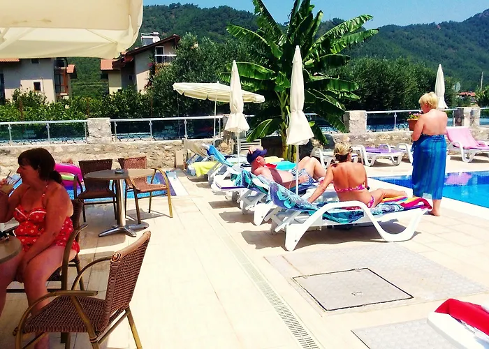 Murat Apartahotel